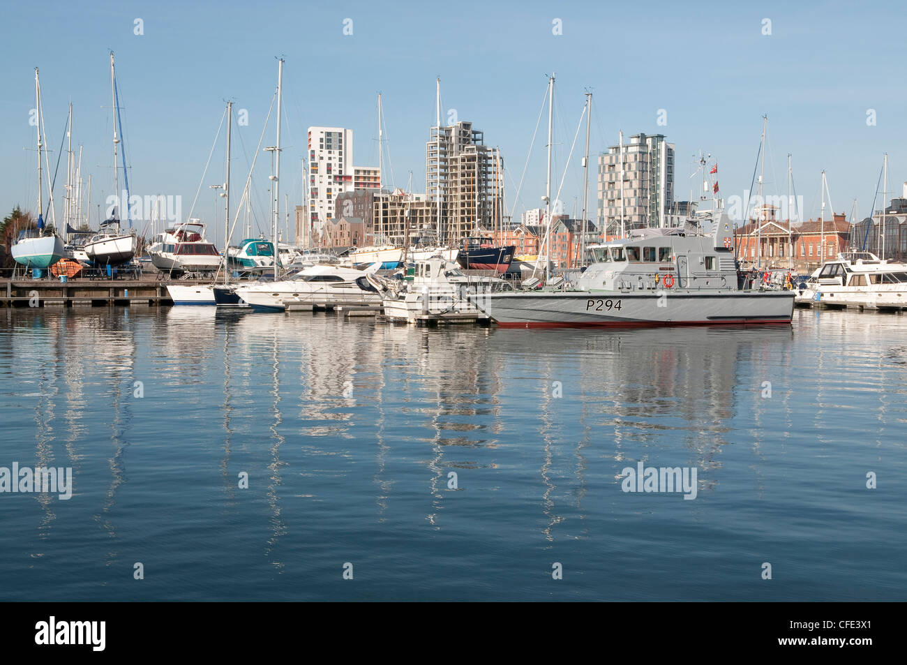 Università Royal di unità navali (URNUs) HMS Trumpeter (P294) in Ipswich docks, Ipswich, Suffolk, Regno Unito Foto Stock