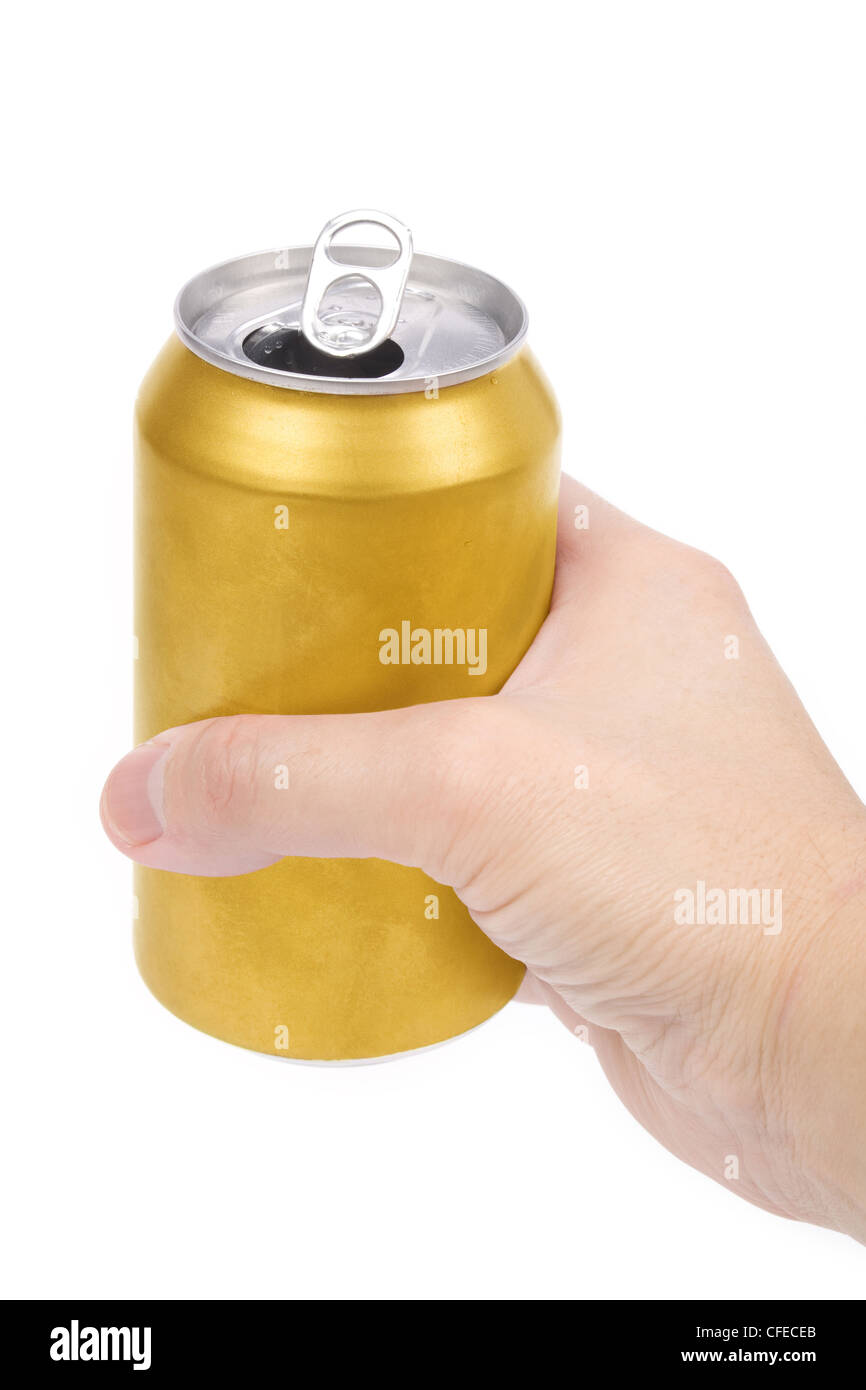 Un giallo lattina di birra con sfondo bianco Foto Stock