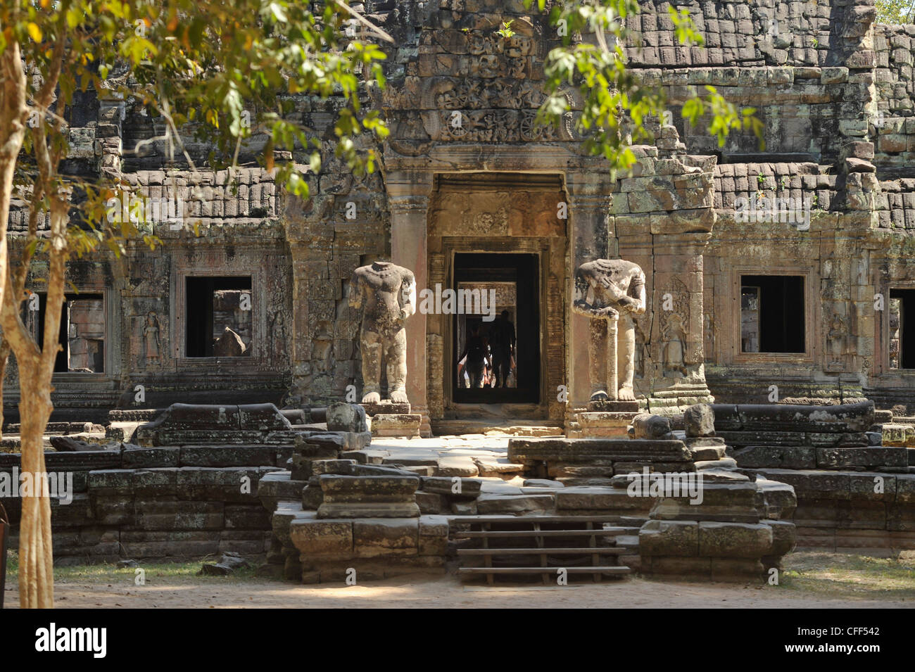 Ingresso pavillon, Preah Khan, Angkor, Cambogia, Asia Foto Stock