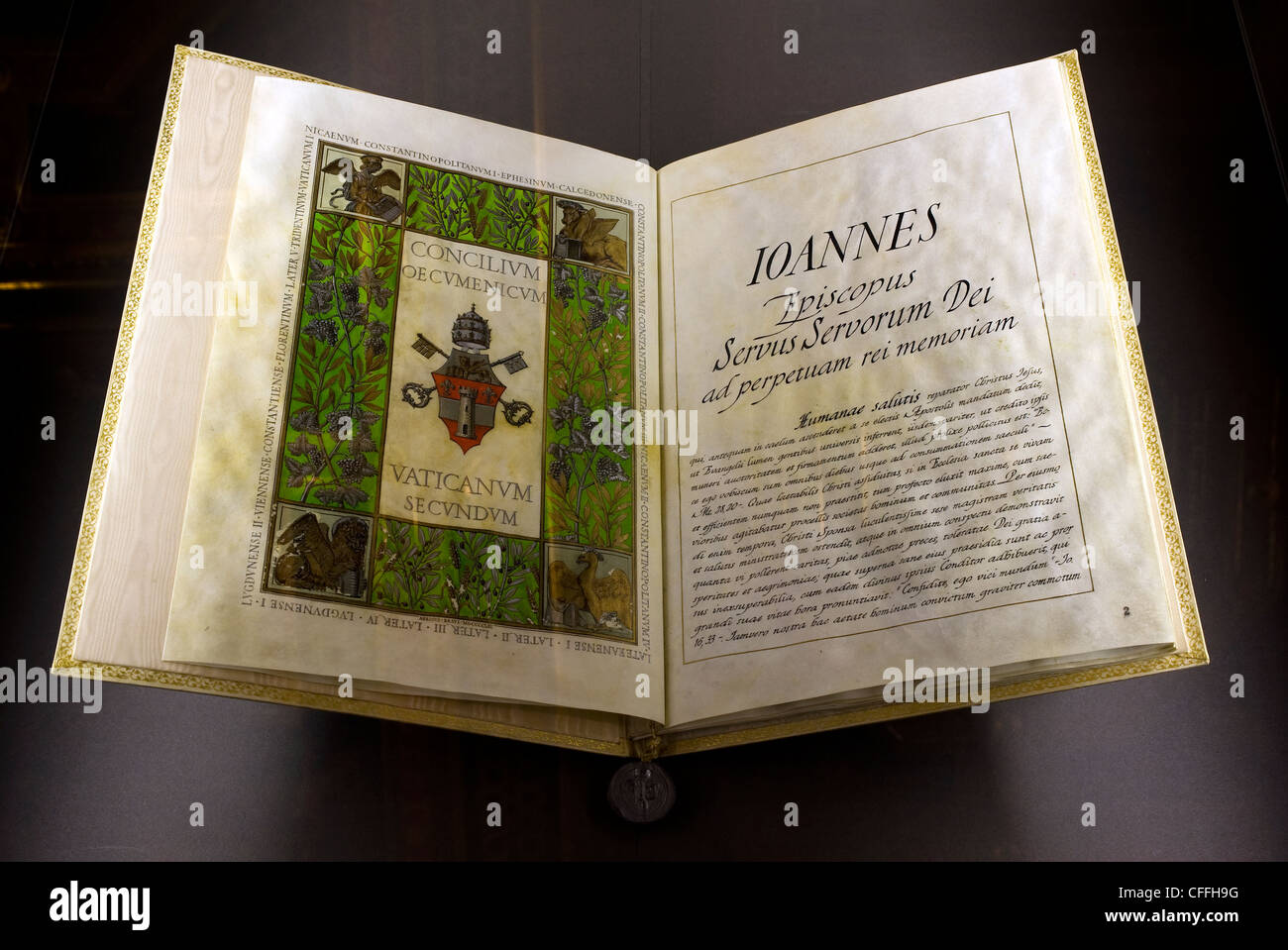 Mostra 'Lux in arcana - L Archivio Segreto Vaticano si rivela'. Musei Capitolini di Roma, Italia Foto Stock