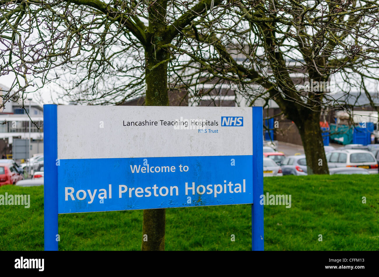Segno in ingresso al Royal Hospital di Preston Foto Stock