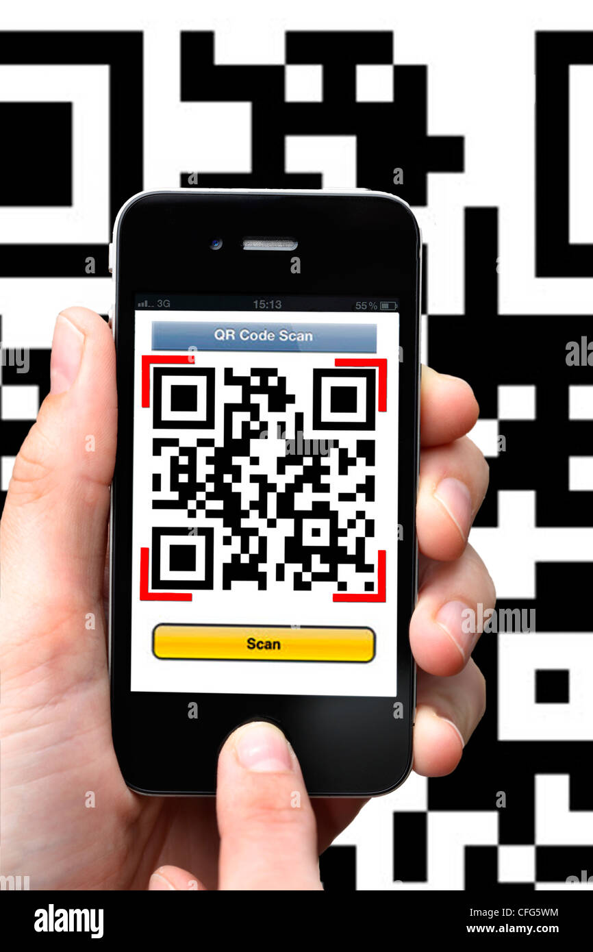 Il codice QR-Code reader, risposta rapida e la fotocamera del telefono mobile esegue la scansione delle informazioni del codice QR di segno. Foto Stock