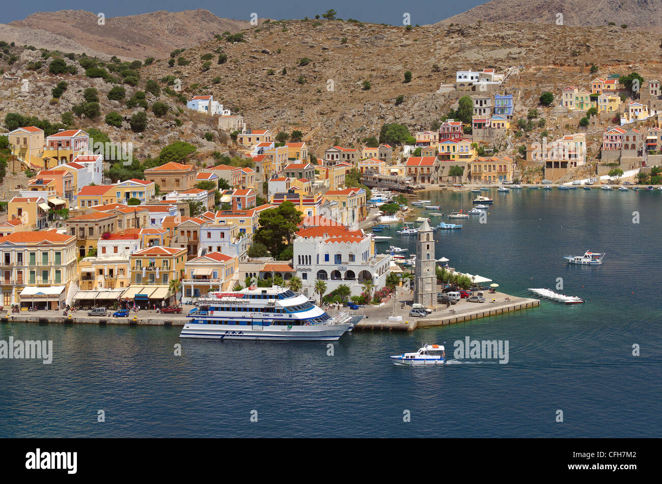 Porto di Symi, isola greca di Symi, Egeo Dodecaneso Isola Gruppo, Grecia Foto Stock