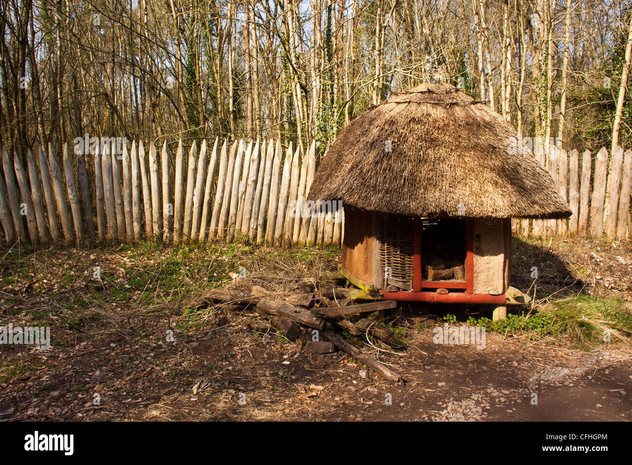 Età del bronzo villaggio celtico,casa rotonda di capanne in welsh età del bronzo borgo. Foto Stock