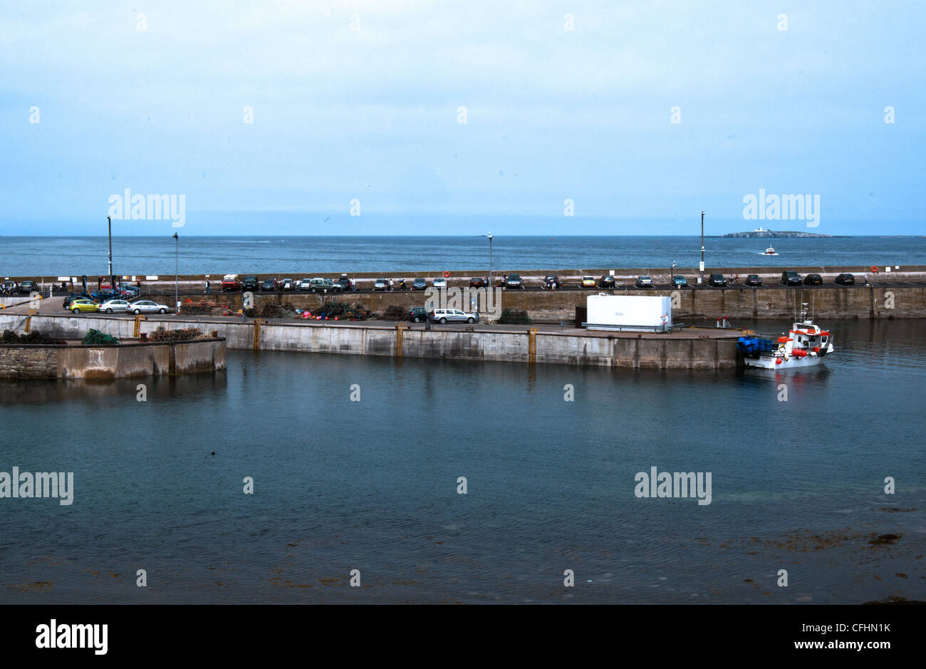 Seahouses parete del porto Foto Stock