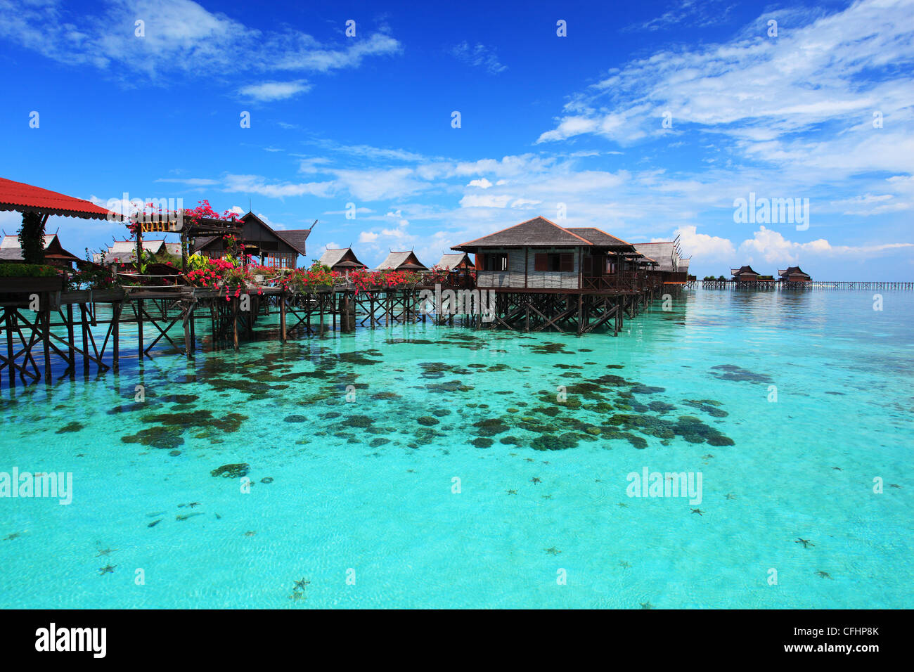 Una vista mozzafiato di Kapalai Resort situato in Semporna Isola, Sabah, Malaysia Foto Stock