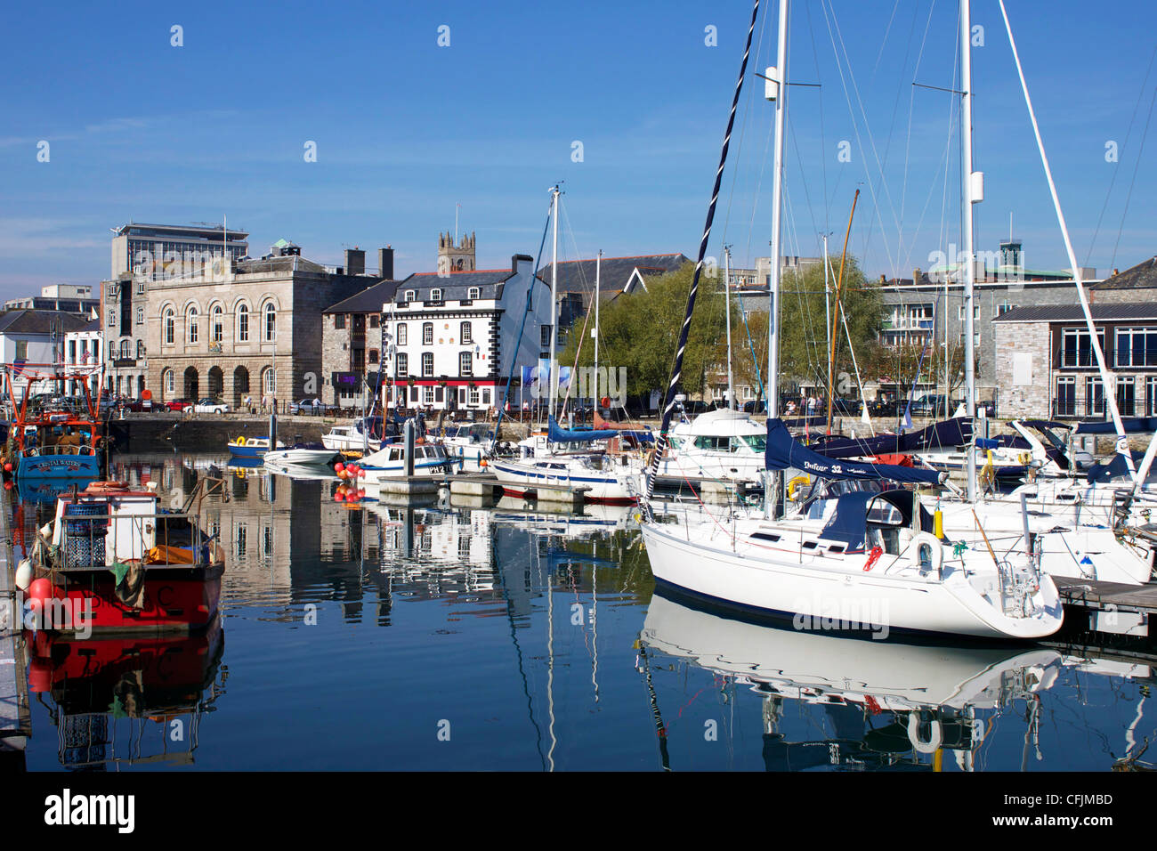 Yacht, il Barbican, Plymouth Devon, Inghilterra, Regno Unito, Europa Foto Stock