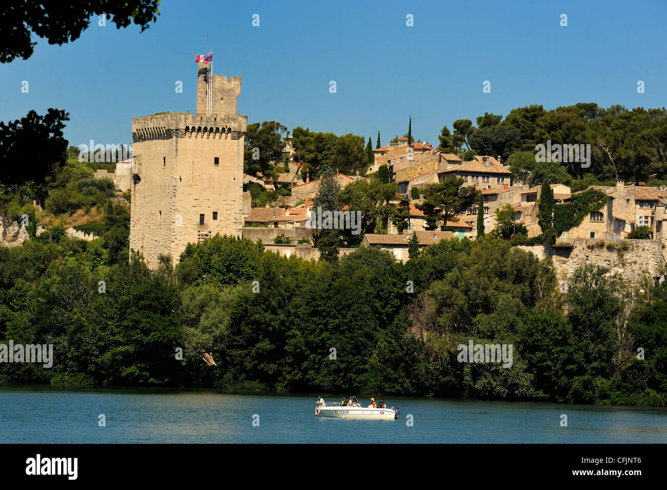 Tour Philippe Le Bel, accanto al fiume Rodano, Villeneuve les Avignon, Avignone, Languedoc, Francia, Europa Foto Stock