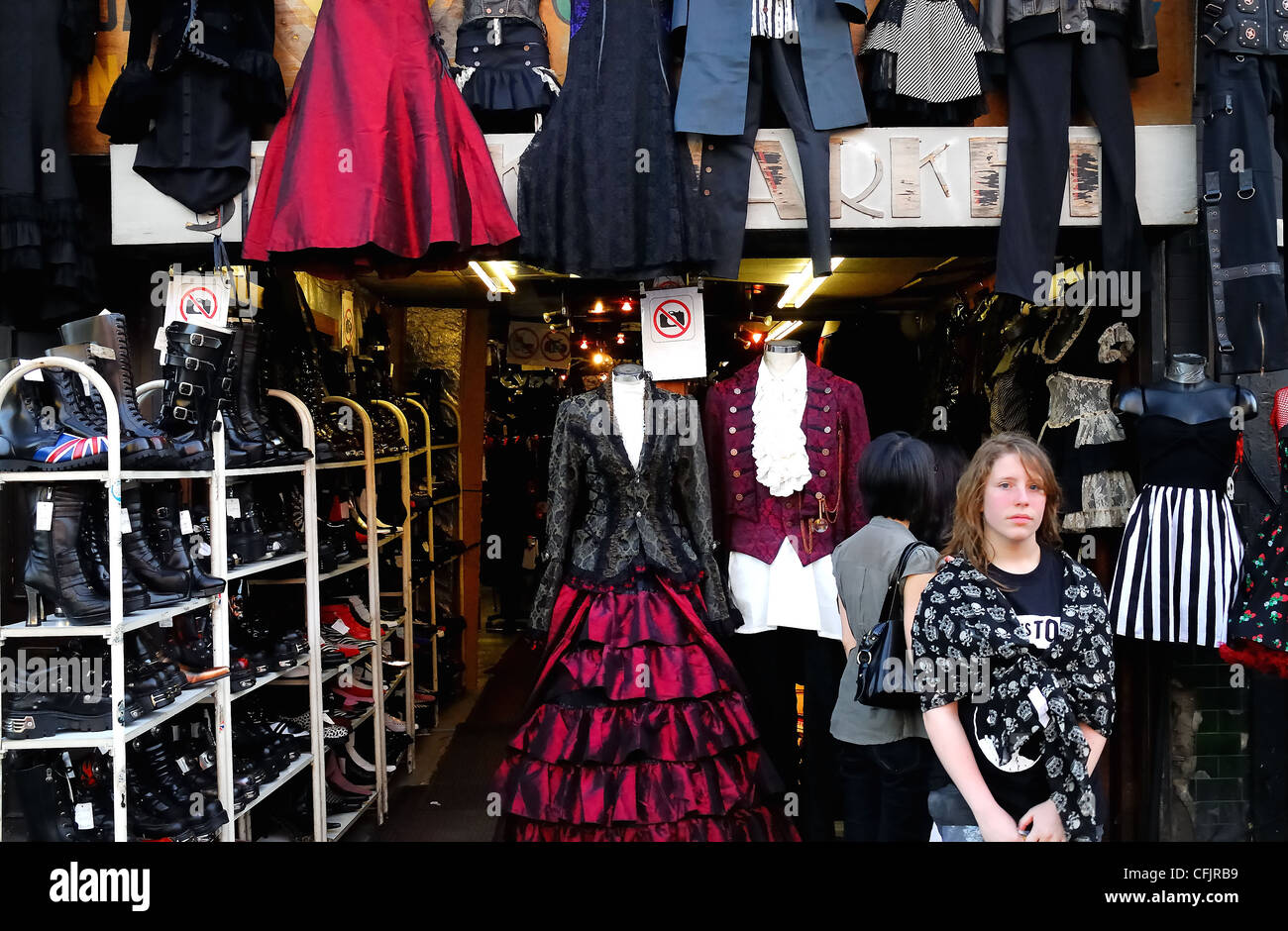 Londra : Camden Town. La cittadina di Camden è il cuore della cultura punk a Londra. Foto Stock