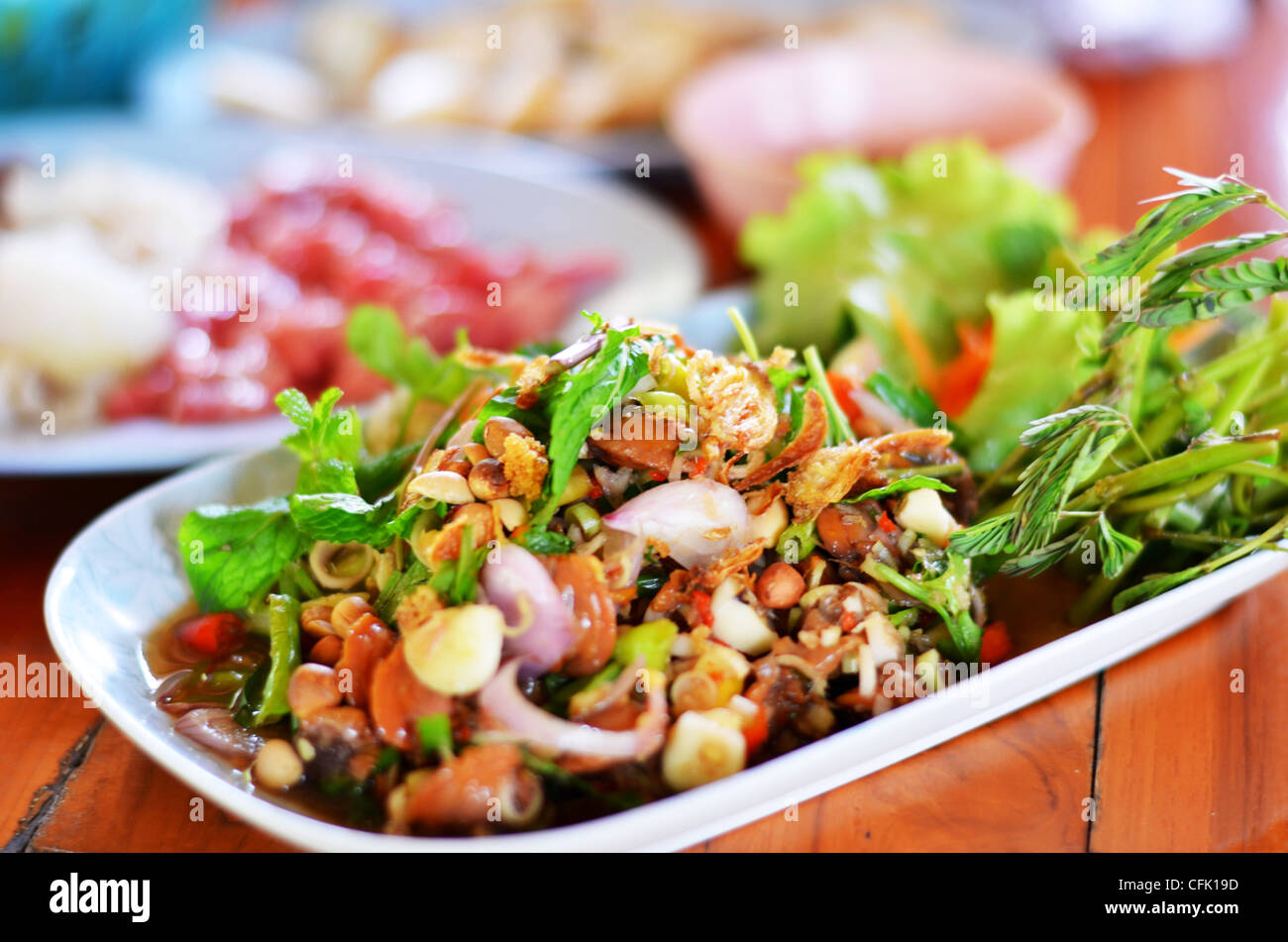 Speziata insalata di cardidi , stile tailandese cibo Foto Stock