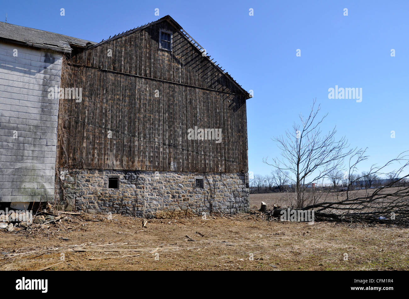 Il vecchio fienile usurato in Pennsylvania Foto Stock