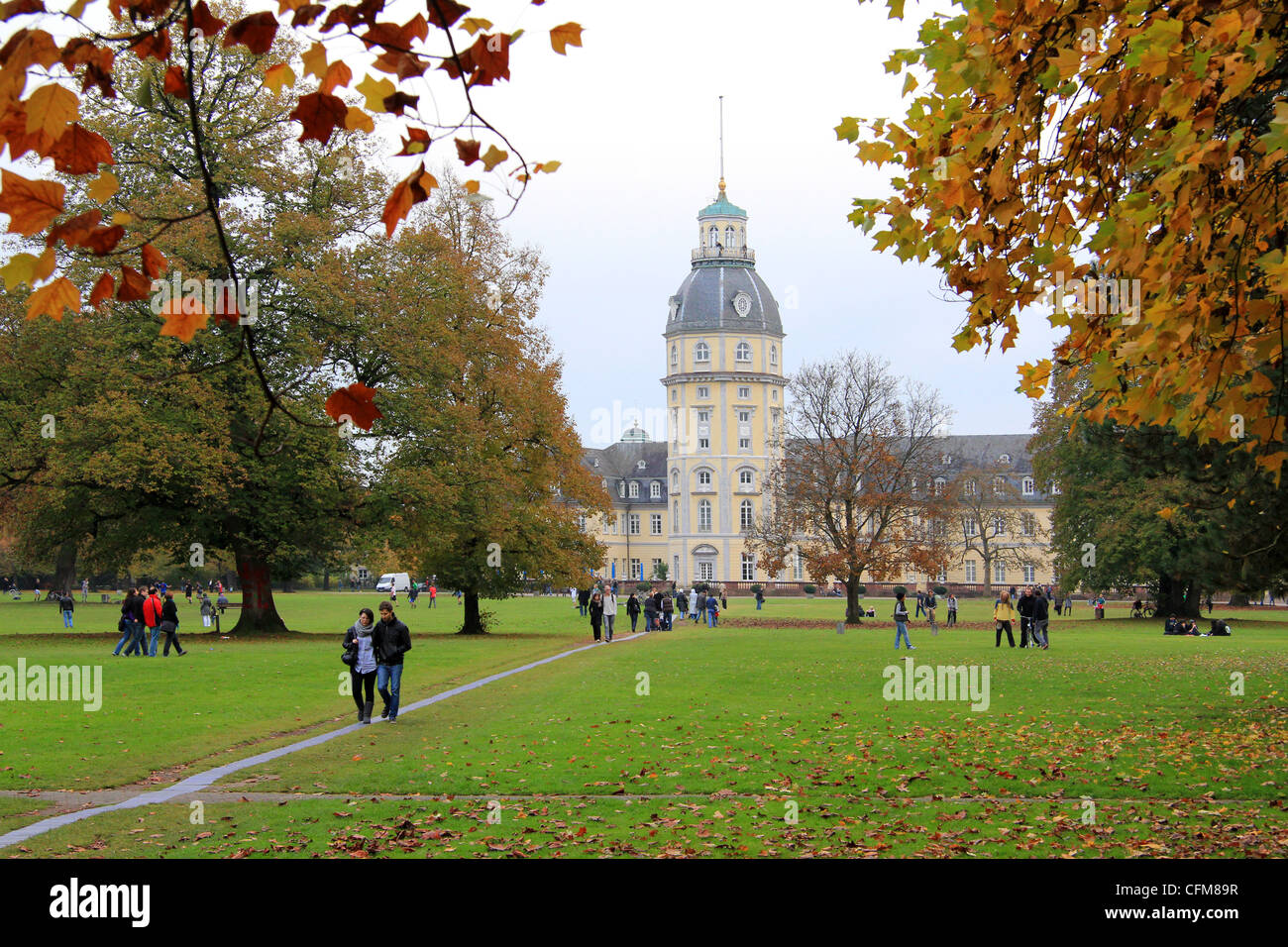 Palazzo e Giardini, Karlsruhe, Baden-Württemberg, Germania, Europa Foto Stock