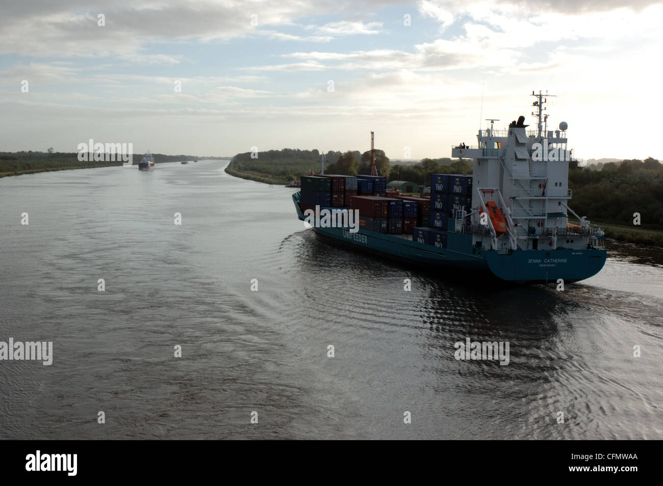 Nave cargo Jenna Catherine sul canale di Kiel in Germania Foto Stock