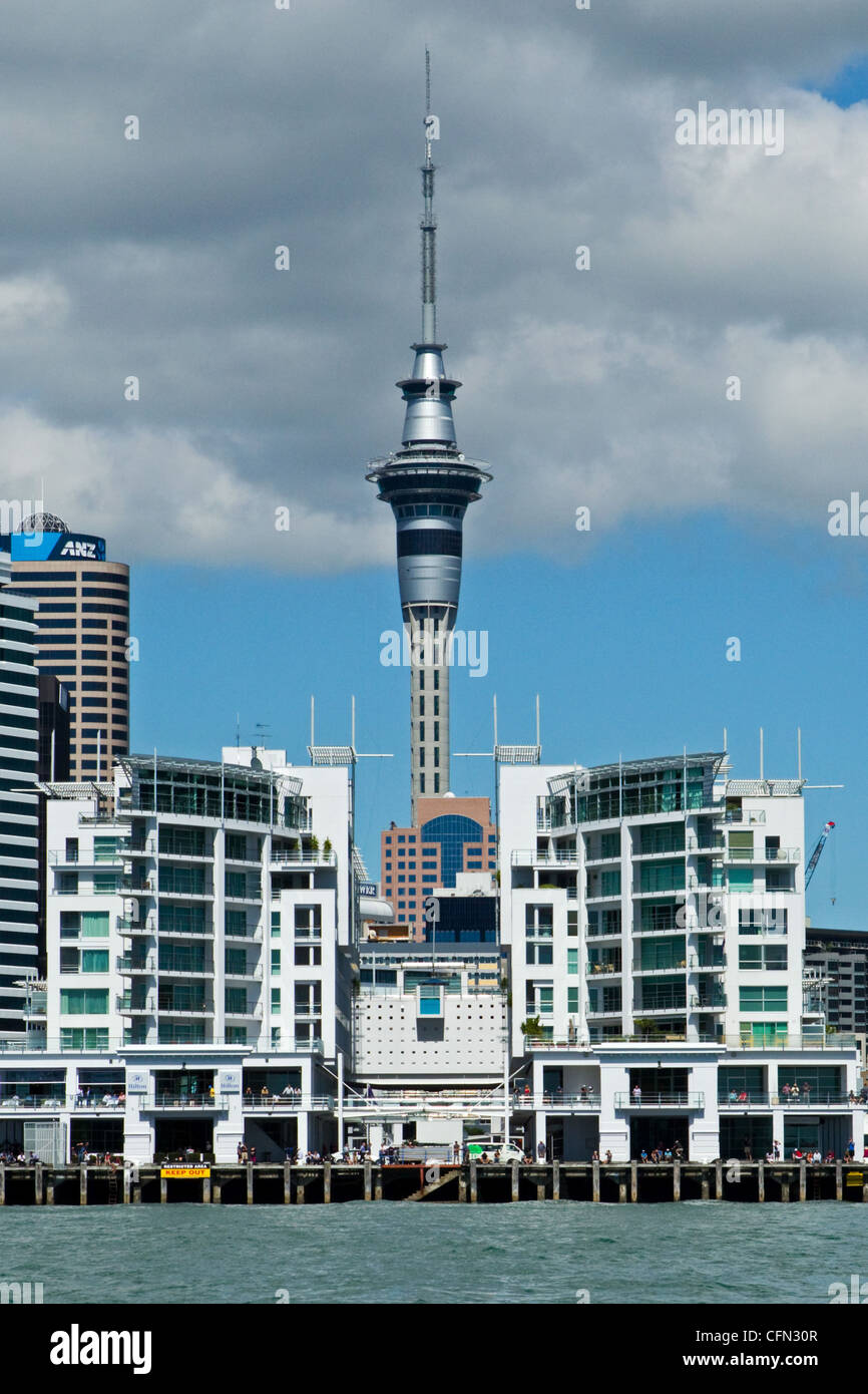 Hotel Hilton, Sky Tower, Auckland, Nuova Zelanda Foto Stock