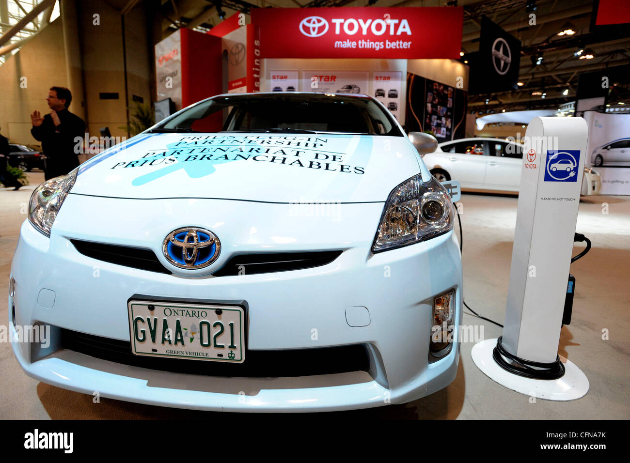 La Toyota Prius Plug-in Hybrid 2011 Canadian International Autoshow Anteprima Media giorno tenutasi presso il Metro Toronto Convention Center. Toronto, Canada - 17.02.11 Foto Stock