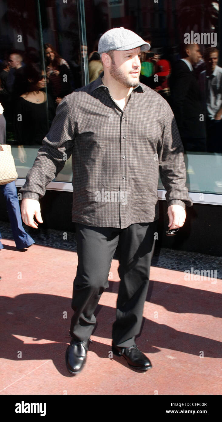 Kevin James Adam Sandler è onorato sulla Hollywood Walk of Fame e riceve la sua stella nel corso di una cerimonia speciale a Hollywood. Los Angeles, California - 01.02.11 Foto Stock