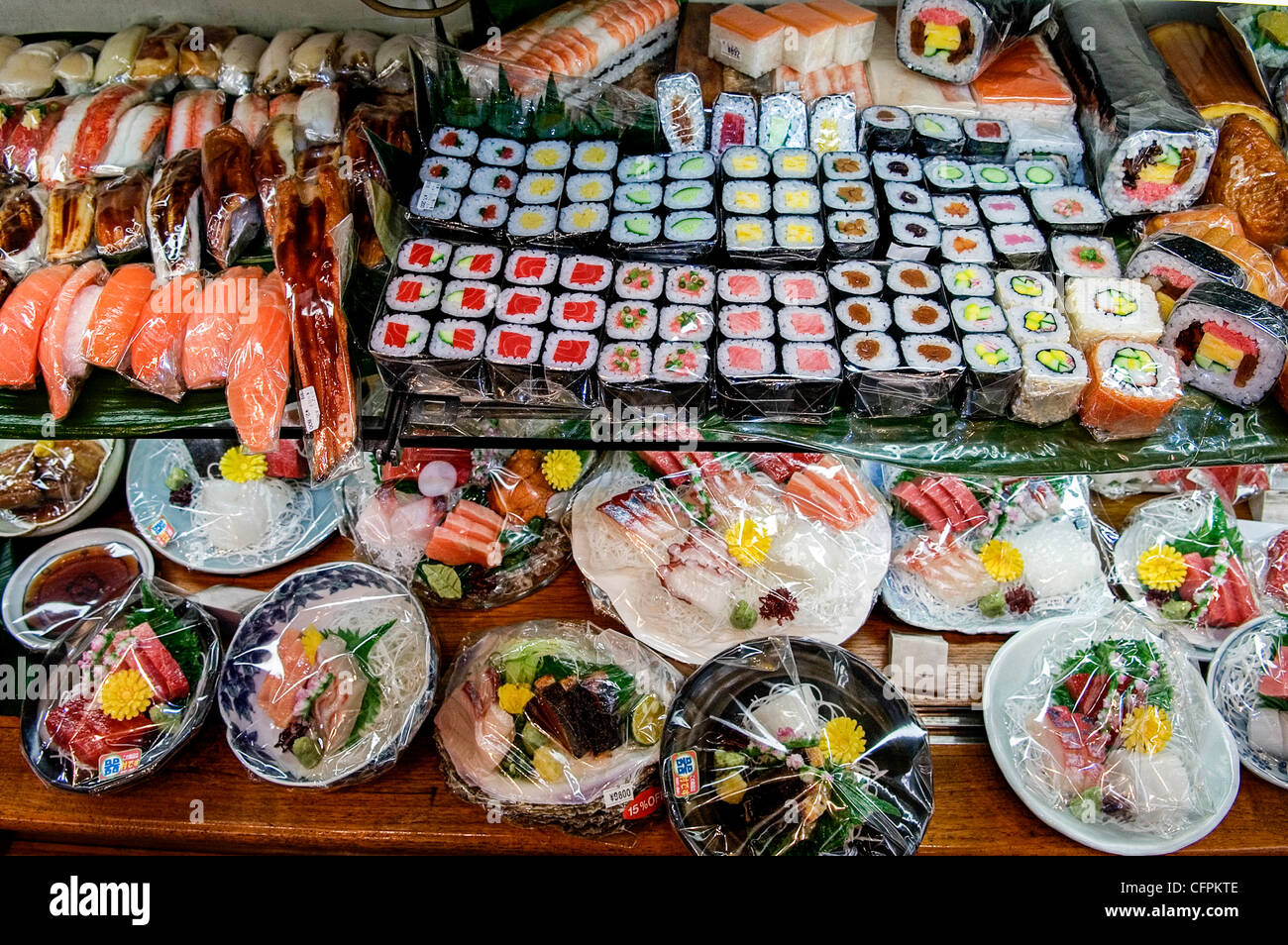 Sushi in plastica per il ristorante visualizza, Tokyo, Giappone Foto Stock
