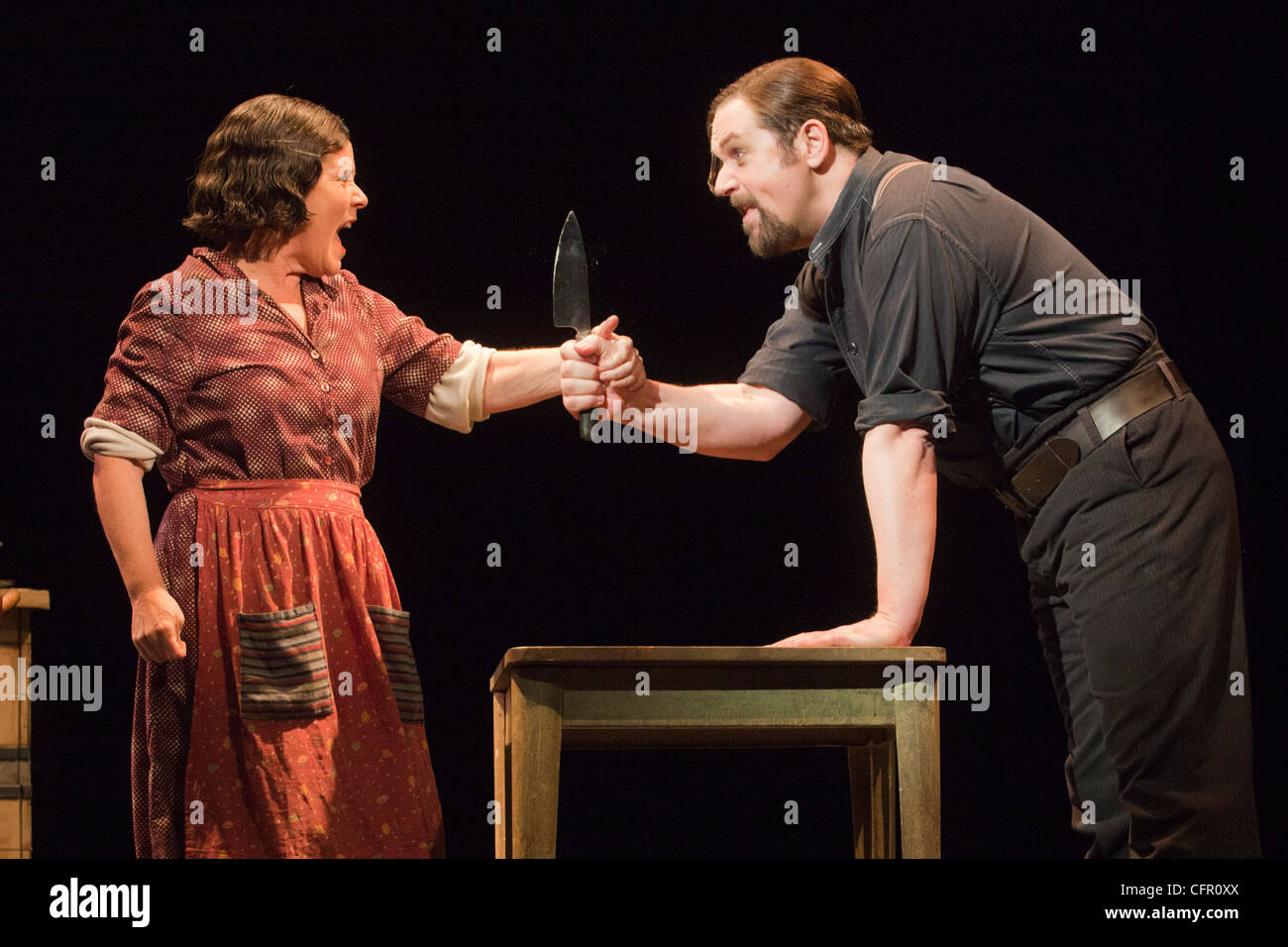 Sweeney Todd - Il barbiere demonio di Fleet Street, Adelphi Theatre, Strand, Londra interpretato da Michael Ball e Imelda Staunton Foto Stock