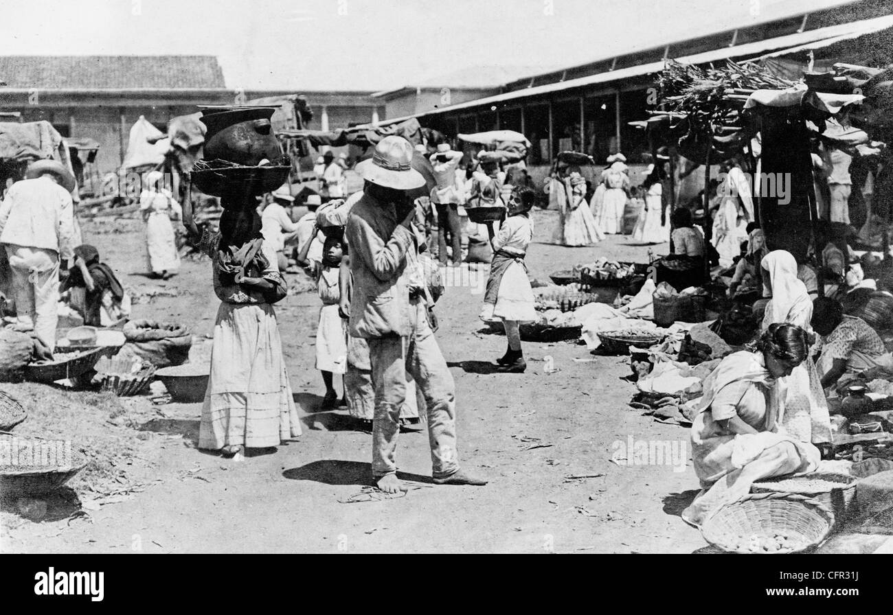 Salvador, luogo di mercato Santa Tecla, circa 1920 Foto Stock