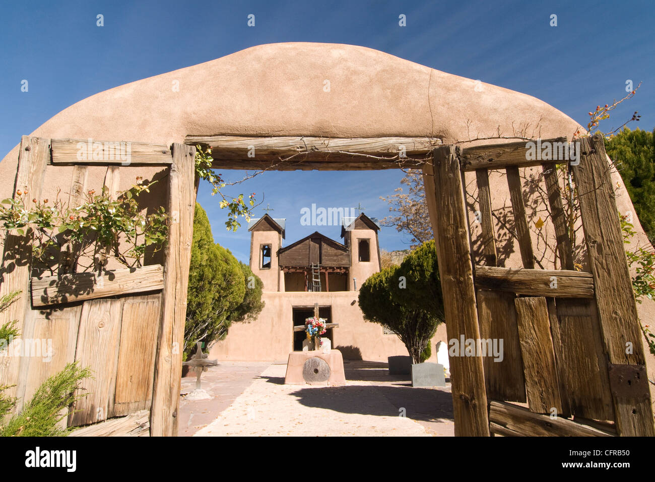 El Santuario De Chimayo, costruito nel 1816, Chimayo, Nuovo Messico, Stati Uniti d'America, America del Nord Foto Stock