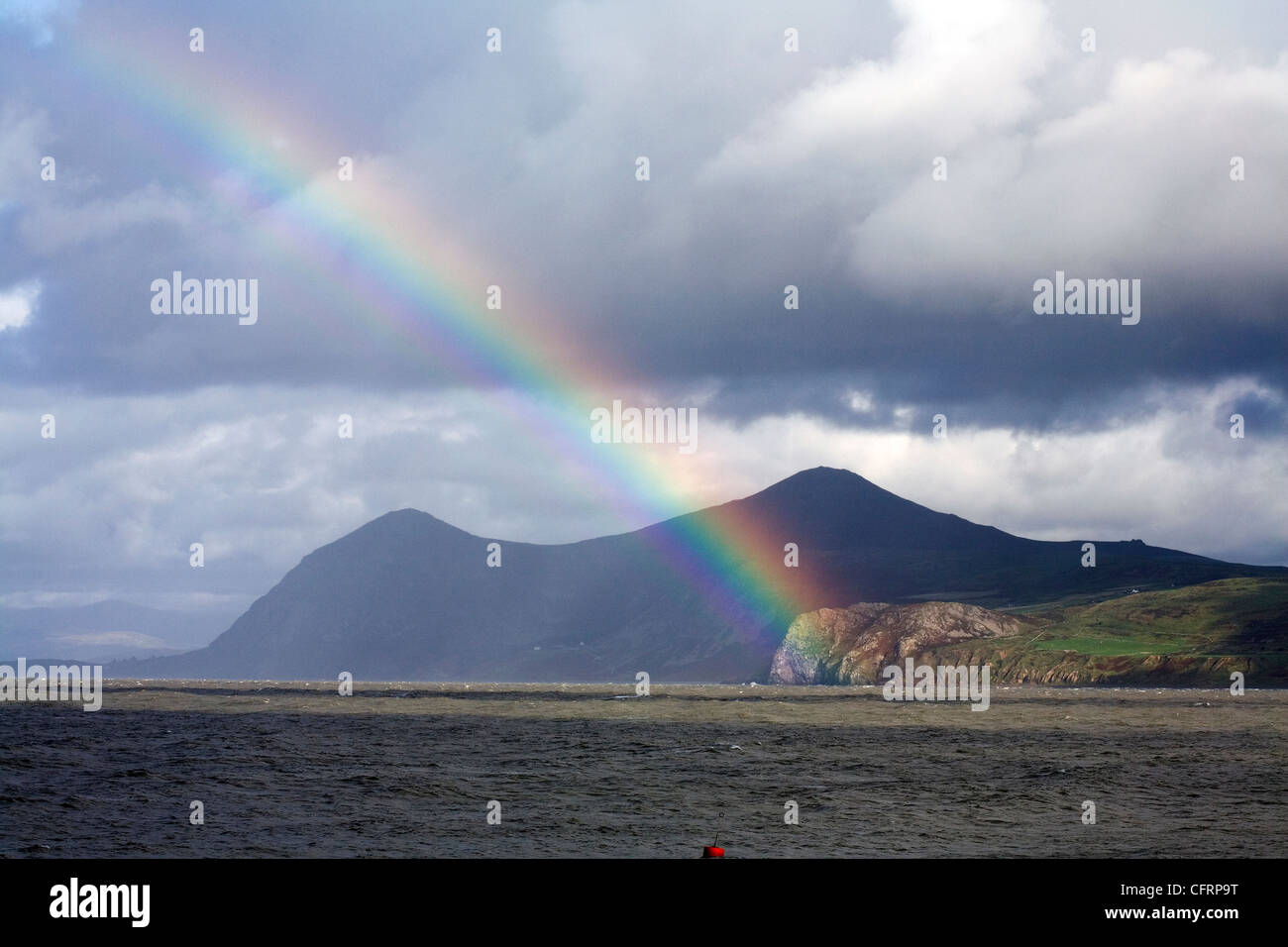 Rainbow Yr Eifl da Porth Dinllaen Nefyn Lleyn Peninsula Gwynedd in Galles Foto Stock