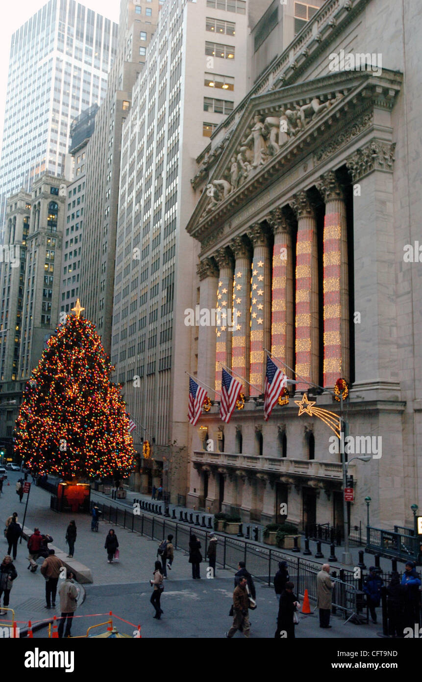 Gli azionisti in New York Stock Exchange (NYSE) hanno dato la loro approvazione per un progetto $14,3 miliardi di acquisizione del mercato azionario europeo operatore Euronext NV la creazione del più grande del mondo intercontinental bourse. Foto Stock