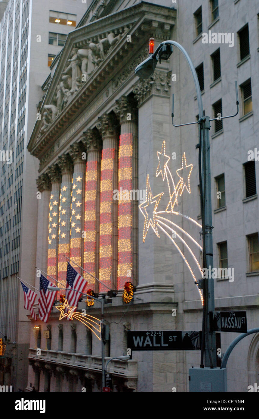 Gli azionisti in New York Stock Exchange (NYSE) hanno dato la loro approvazione per un progetto $14,3 miliardi di acquisizione del mercato azionario europeo operatore Euronext NV la creazione del più grande del mondo intercontinental bourse. Foto Stock