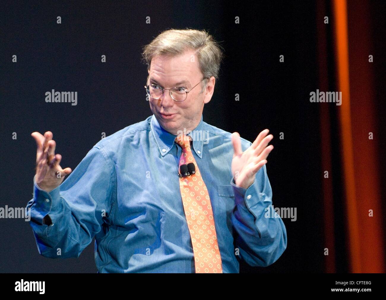 Jan 09, 2007 - San Francisco, California, Stati Uniti d'America - CEO di Google Eric Schmidt al 2007 Macworld Expo in San Francisco, CA, dove Apple CEO Steve Jobs ha annunciato il nuovo iPhone. (Credito Immagine: Â© Jerome Brunet/ZUMA Press) Foto Stock
