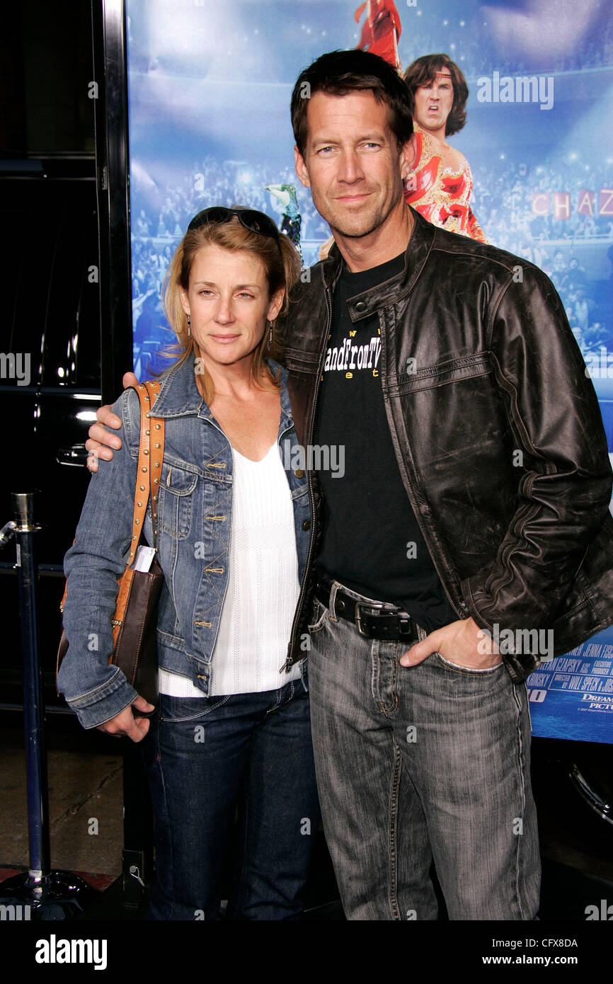 Mar 28, 2007; Hollywood, California, Stati Uniti d'America; l'ATTORE JAMES DENTON & MOGLIE ERIN presso la "pale di gloria' Los Angeles Premiere svoltasi presso il Teatro Cinese. Credito: Foto di Lisa O'Connor/ZUMA premere. (©) Copyright 2007 da Lisa O'Connor Foto Stock