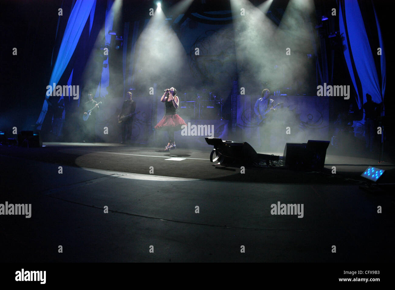 Il vincitore del Grammy Award Evanescence suonare dal vivo presso il Ted convocazione costante centro in Norfolk, VA durante il suo "porta aperta" tour. Foto Stock