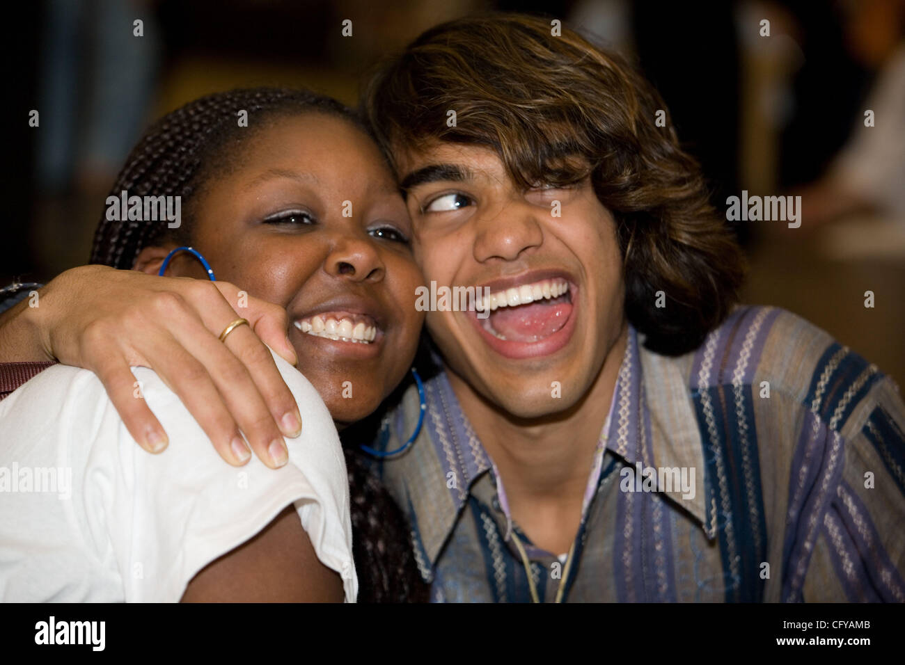 American Idol concorrente Sanjaya Malakar ritorna alla casa del Federal Way,WA. Egli è accolto con un benvenuto heros. Da stazioni radio locali, al Sindaco della città Michael Park. Giovani e vecchi girare fuori per cercare di intravedere il 'star'. Quando viene chiesto di specificare chi ha avuto l'idea di inserire l'idolo americano. Sanja Foto Stock
