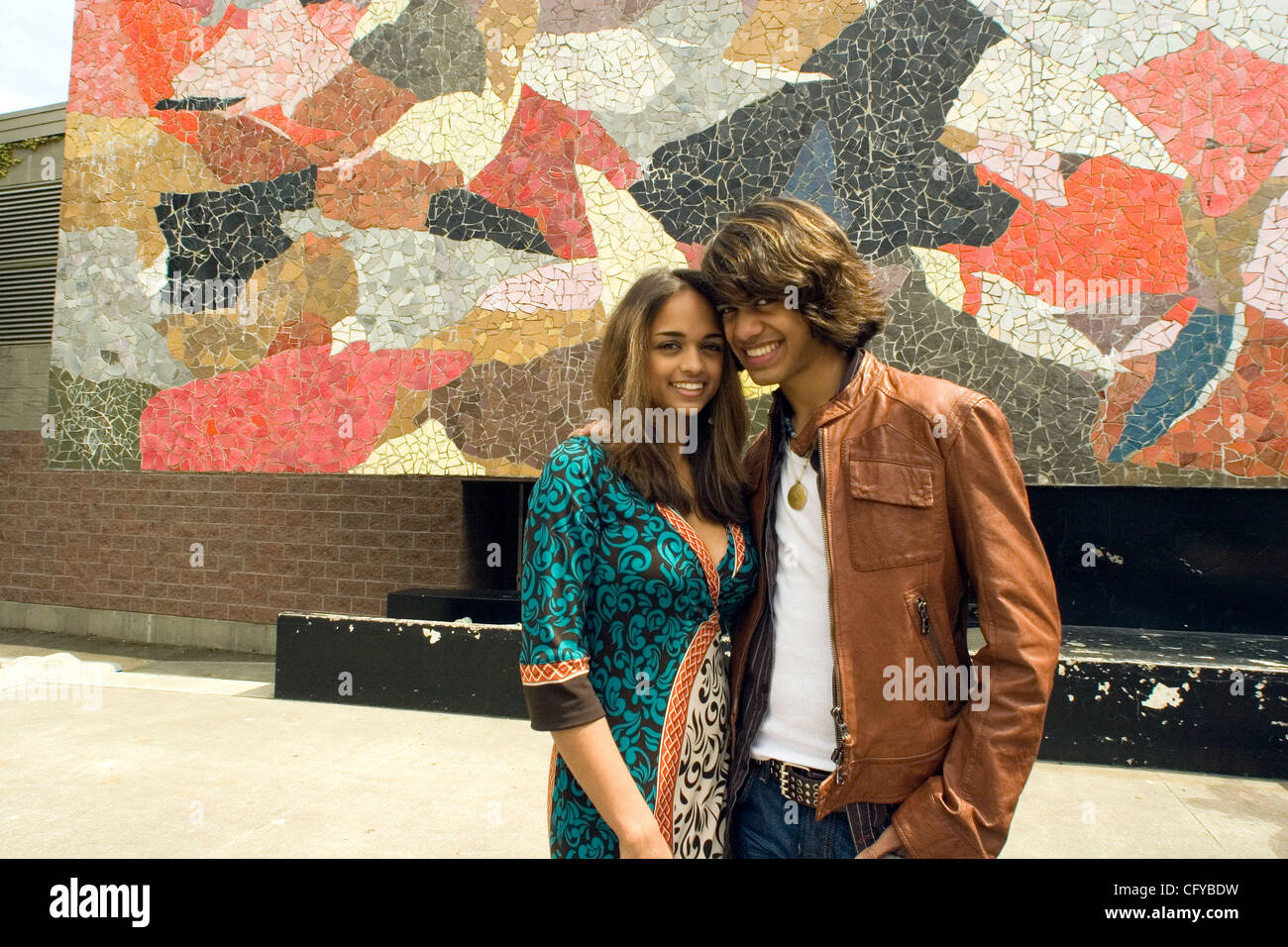 American Idol Sanjaya Malakar, fa la sua prima comparsa in Seattle dopo essere stato votato fuori. Sanjaya mostrato fino a Seattle Center, casa degli Space Needle a firmare autografi e scattare fotografie con ventole. Egli aveva un deludente giro, rispetto al suo aspetto nella sua città natale di Federal Way,W Foto Stock