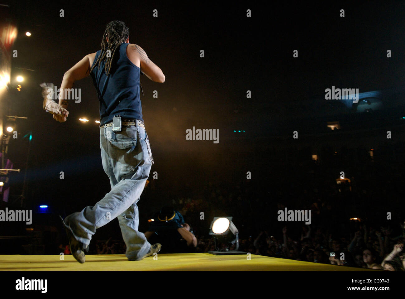 Spagna. Madrid. Plaza de Toros de las Ventas. Melendi durante il concerto a Madrid per la Giornata di MTV. Foto Stock