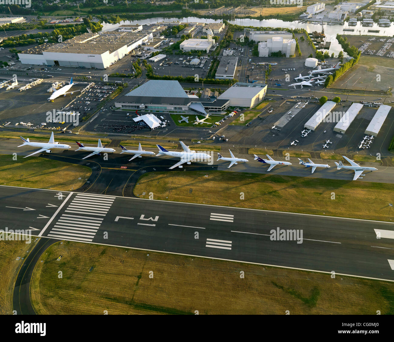 Serie di 7 aeromobili e il Museo del Volo K64105-04 Boeing onori serie 7 aereo famiglia con speciali del cliente mostra speciale display aereo parte di 787 Premiere celebrazione SEATTLE, Luglio 7, 2007 Come parte dei suoi 787 Premiere, Boeing [NYSE: BA] onorato il suo serie 7 famiglia di aerei con una speciale s Foto Stock