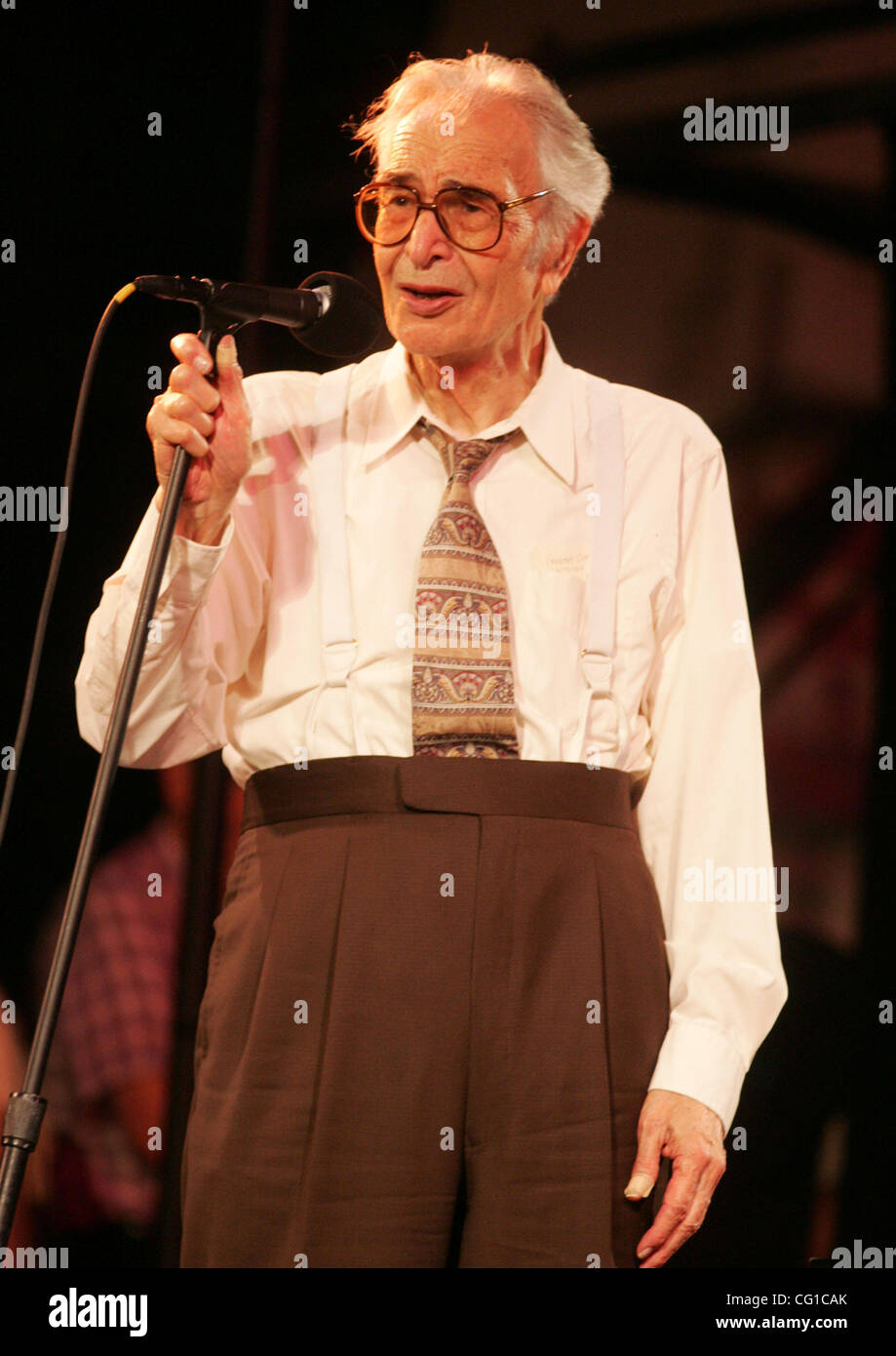 Aug 05, 2007 - New York, NY, STATI UNITI D'AMERICA - il leggendario pianista jazz DAVE BRUBECK suona con la "Il Dave Brubeck Quartet" tenutasi presso il Lincoln Center fuori di porte. (Credito Immagine: © Nancy Kaszerman/ZUMA Press) Foto Stock