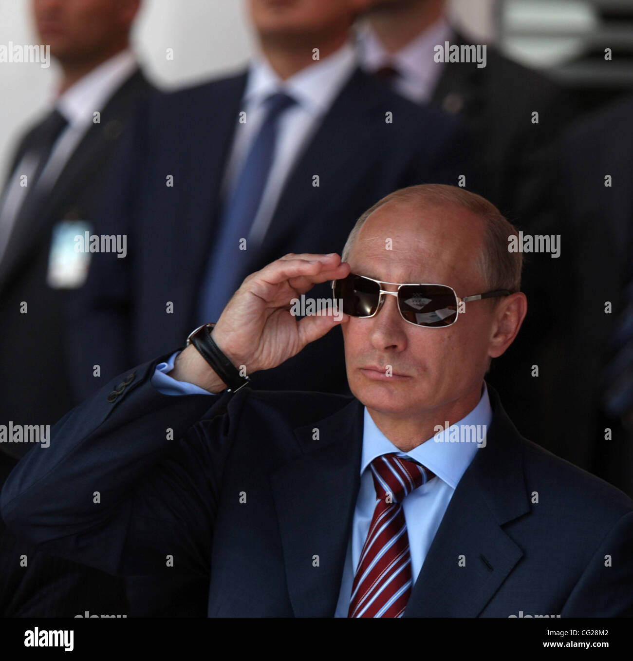 Agosto 17,2011.Zhukovsky città della regione di Mosca, Russia. Nella foto: Vladimir Putin , primo ministro della Russia assiste MAKS-2011 Aviation & Space Salon. Foto Stock