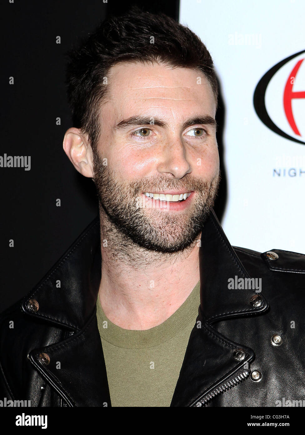 Adam Levine Adam Levine e James Valentino di Maroon 5 eseguire al nightclub Haze al Aria Resort and Casino Las Vegas, Nevada - 08.01.11 Foto Stock