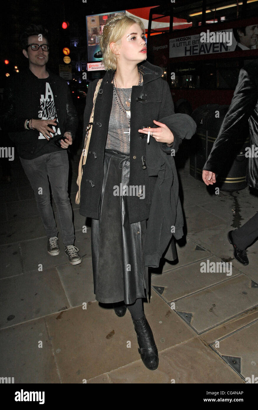 Pixie Geldof lasciando il Le Pigalle Club dopo la festa per il lancio di Sean "P.Diddy' pettini e la sua band Diddy denaro sporco nuovo singolo "Tornando a casa" e album 'ultimo treno per Parigi " Londra, Inghilterra - 20.01.11 Foto Stock