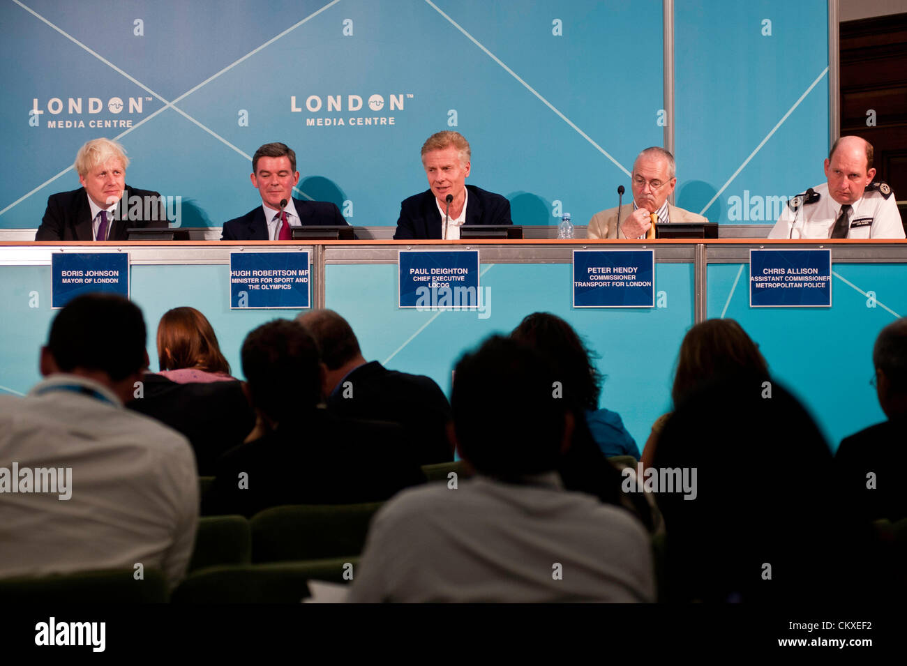 London, Regno Unito - 28 August 2012: Boris Johnson, sindaco di Londra, durante la conferenza stampa 'Sicurezza e disponibilità di trasporto per le paralimpiadi' presso il London Media Center. Foto Stock