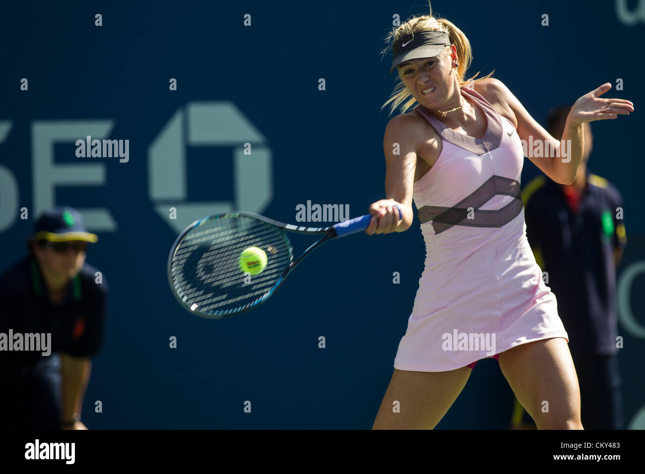 Maria Sharapova (RUS) competono al 2012 US Open Tennis Tournament Flushing, New York. Stati Uniti d'America. 31 Agosto. Foto Stock