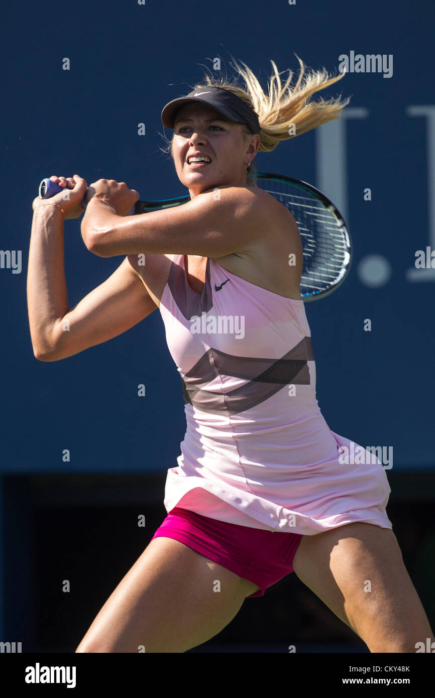 Maria Sharapova (RUS) competono al 2012 US Open Tennis Tournament Flushing, New York. Stati Uniti d'America. 31 Agosto. Foto Stock