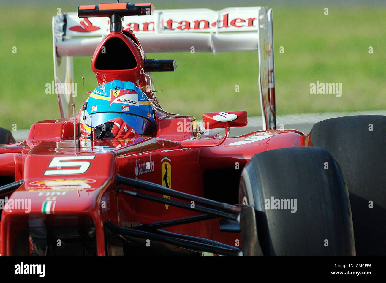 Monza, Italia. 8 settembre 2012. Fernando Alonso della Ferrari in azione durante la giornata di qualificazione del GP d'Italia 2012. Foto Stock