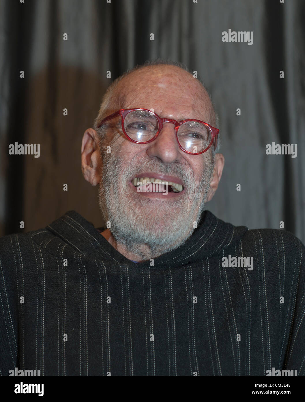 New York, NY, USA, Larry Kramer, famoso attivista e scrittore per l'hiv AIDS, parla all'IFC Film Center, Manhattan, man face frontal, Act Up New York, sanità diritti umani Foto Stock