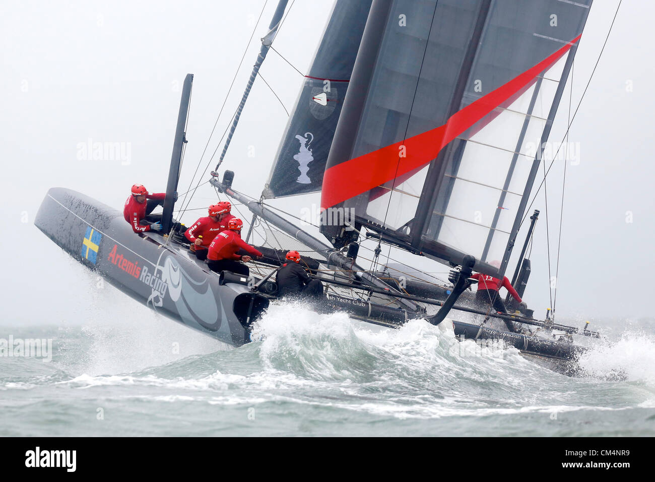 Ottobre 3, 2012 - San Francisco, California, Stati Uniti - Qualifiche Match Races azione con Emirates Team New Zealand in Coppa America World Series a San Francisco. Foto Stock