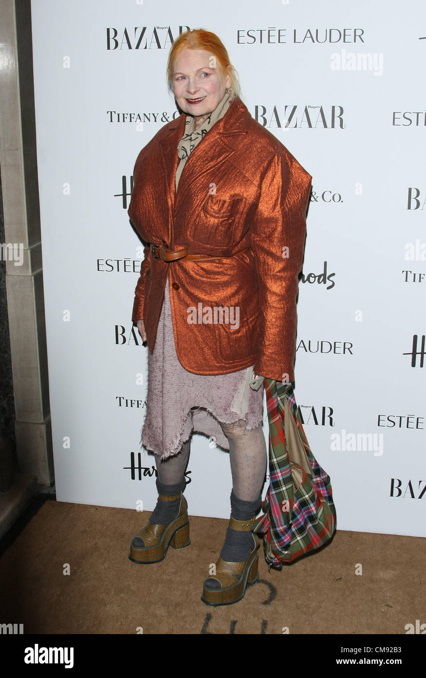 VIVIENNE WESTWOOD Harper's Bazaar donne dell'anno AWARDS Londra Inghilterra Regno Unito il 31 ottobre 2012 Foto Stock