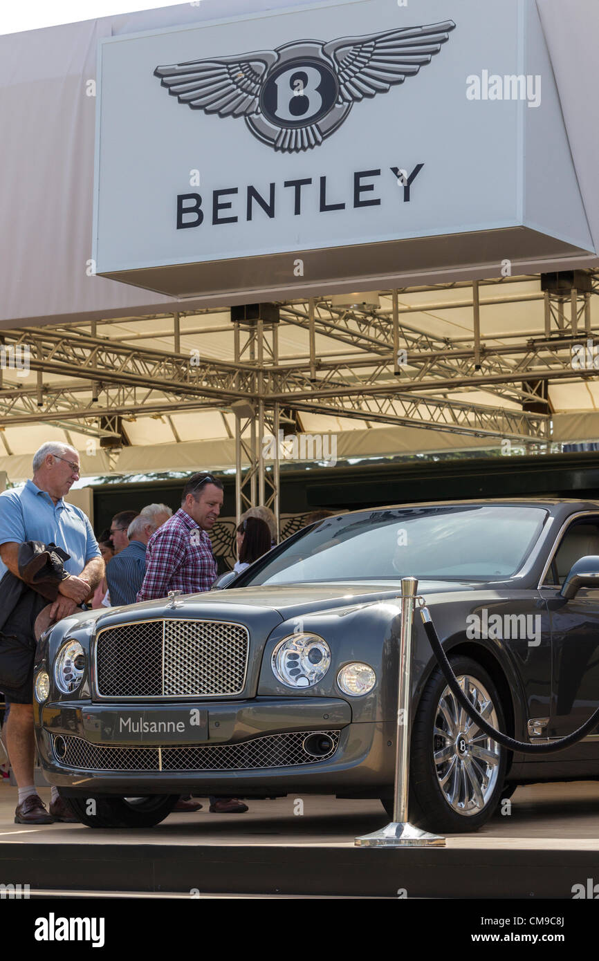 Festival della Velocità nella motivazione del conte di marzo la station wagon. Goodwood House. West Sussex. Regno Unito. Il 28 giugno 2012 Foto Stock