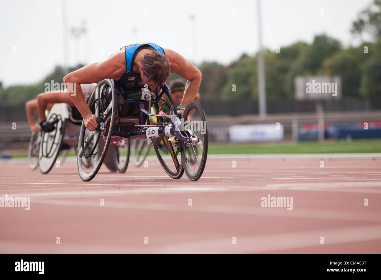 Indianapolis negli Stati Uniti, 30 giugno 2012. Tatyana McFadden, STATI UNITI D'AMERICA, porta il pacco in 100 donne di metri di gara su sedia a rotelle. Foto Stock