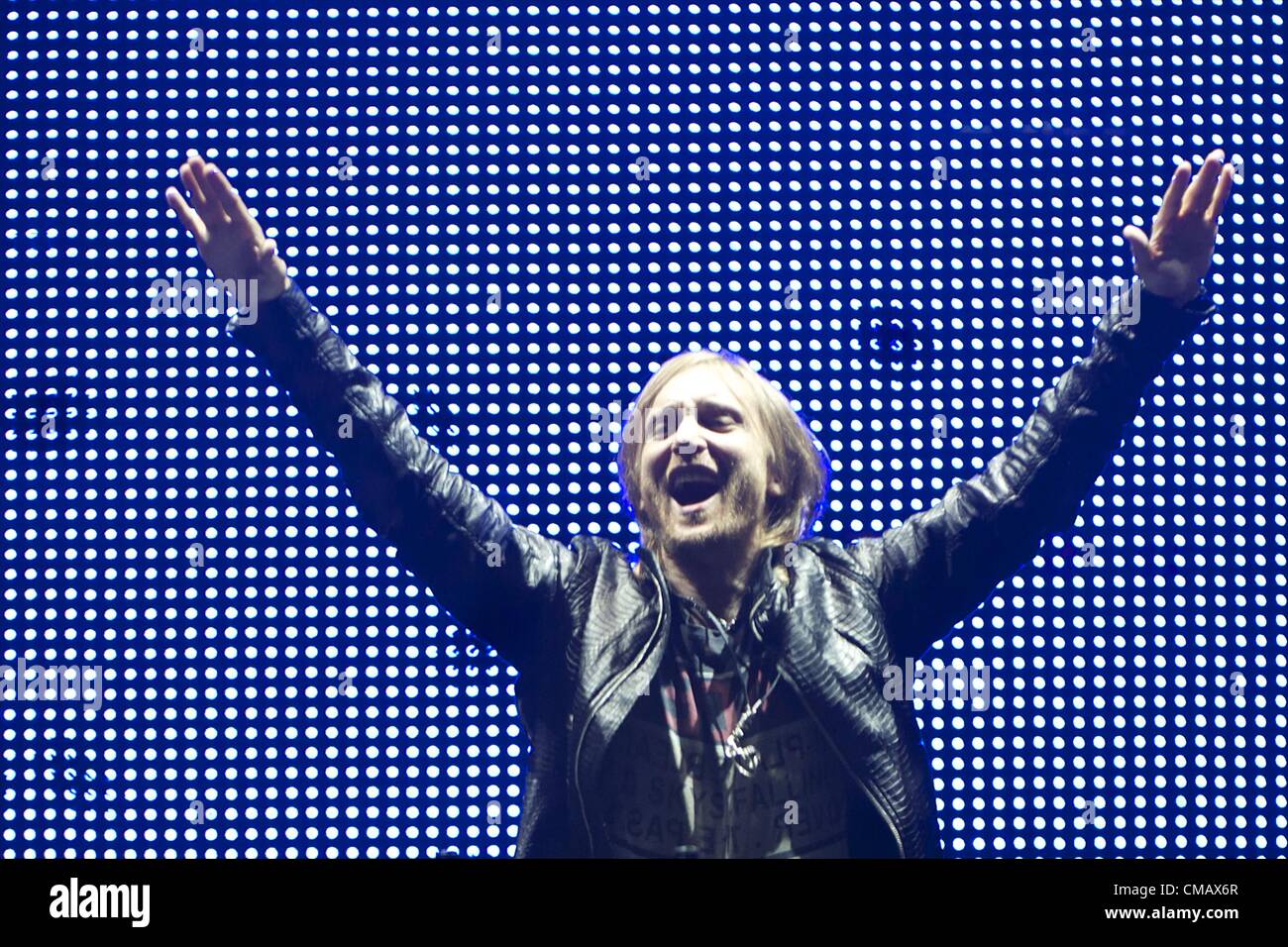 6 luglio 2012 - Arganda Del Rey - Madrid, Spagna - David Guetta esegue sul palco durign giorno 3 del Rock in Rio Madrid 2012 a Ciudad del Rock Arganda del Rey - Madrid, Spagna (credito Immagine: © Jack Abuin/ZUMAPRESS.com) Foto Stock