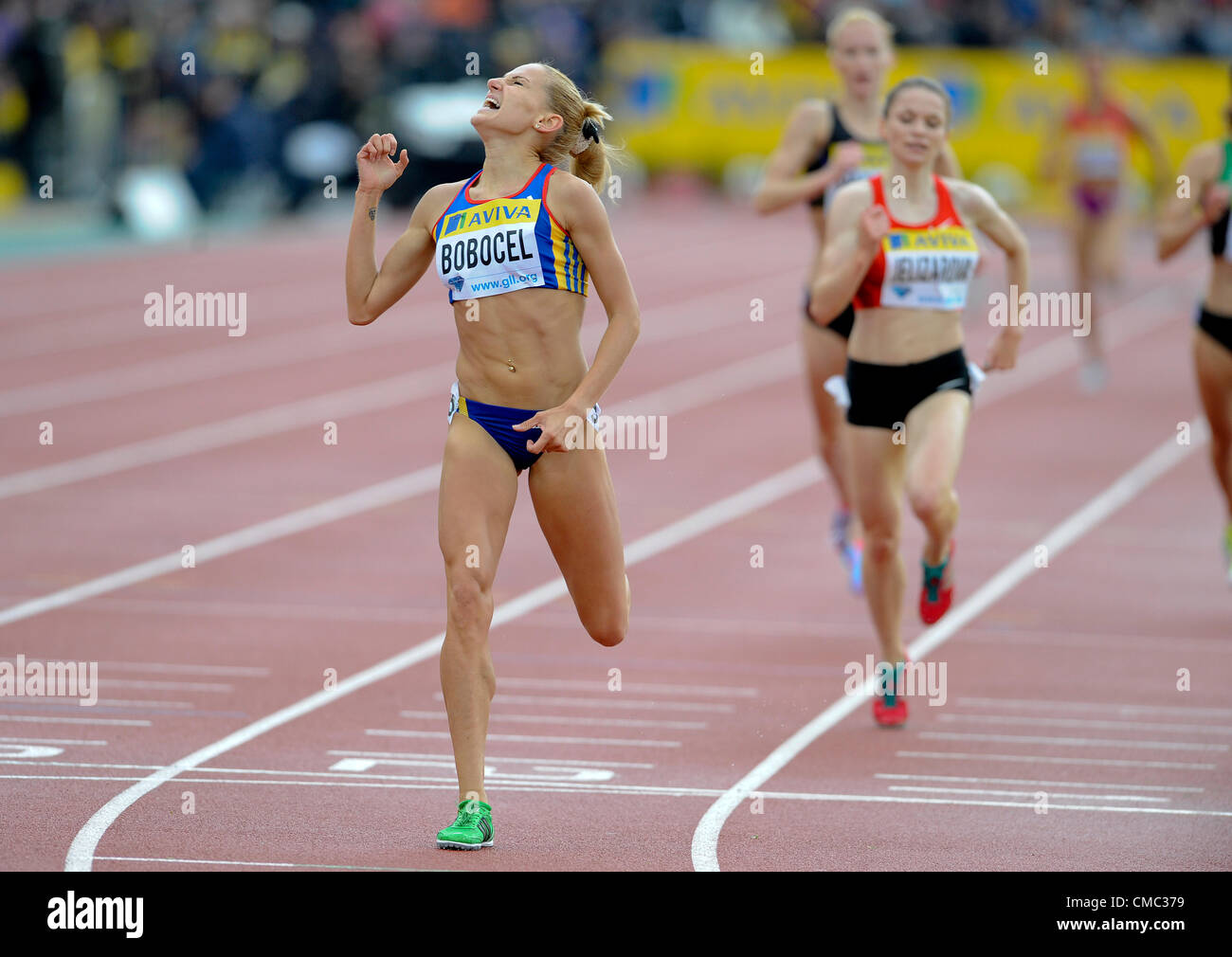 14.07.2012 AVIVA London Grand Prix Crystal Palace, Inghilterra. AVIVA 2012 atletica, il London Grand Prix. Ancuta Bobocel (ROU) vincitore del 3000 metri di siepi donne in azione al Crystal Palace. Foto Stock