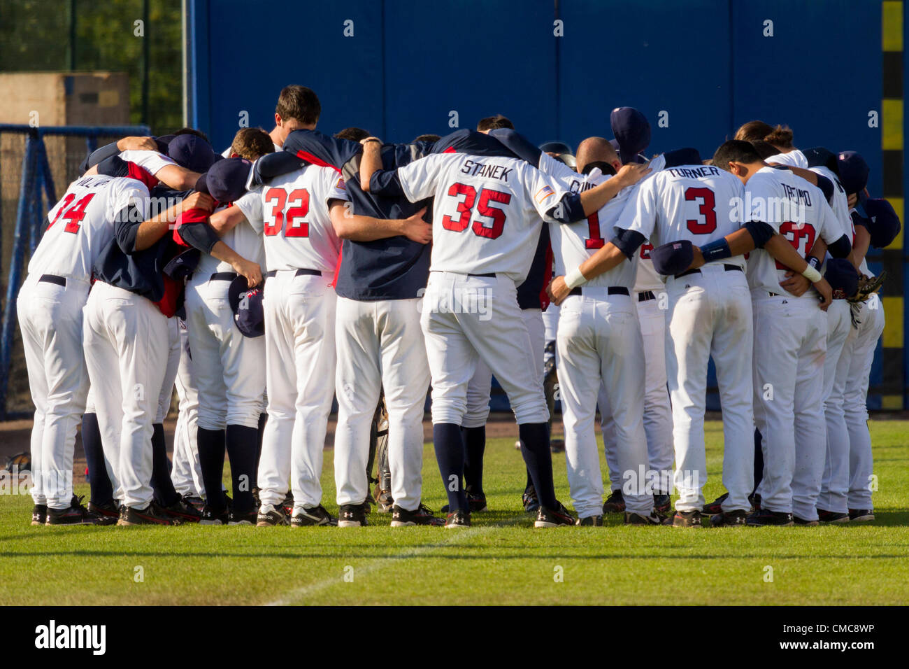 HAARLEM, PAESI BASSI, 15/07/2012. Il Team USA prima della partita contro Cuba a Haarlem Baseball Week 2012. Foto Stock